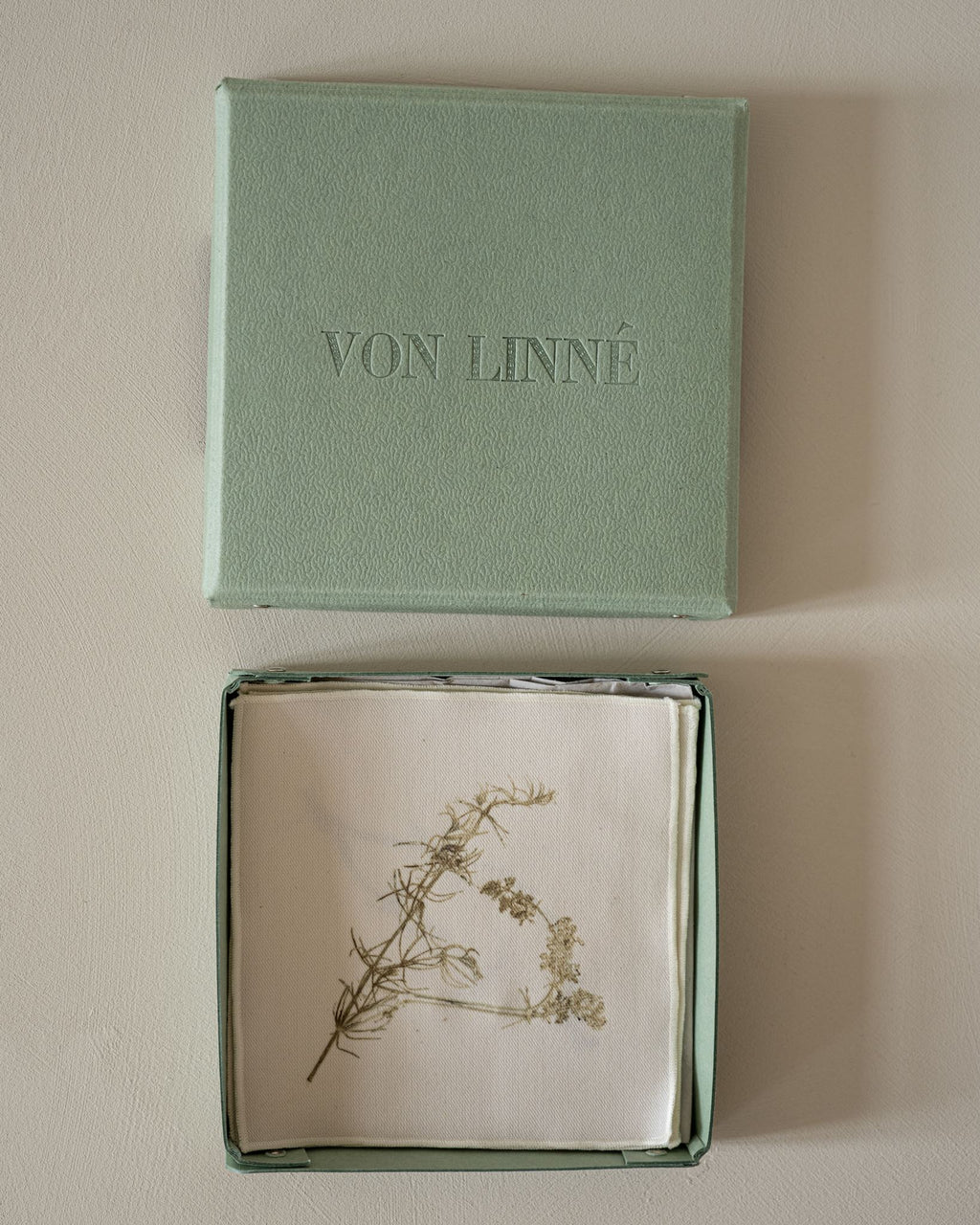 VON LINNÉ, Cocktail Napkins, 07
