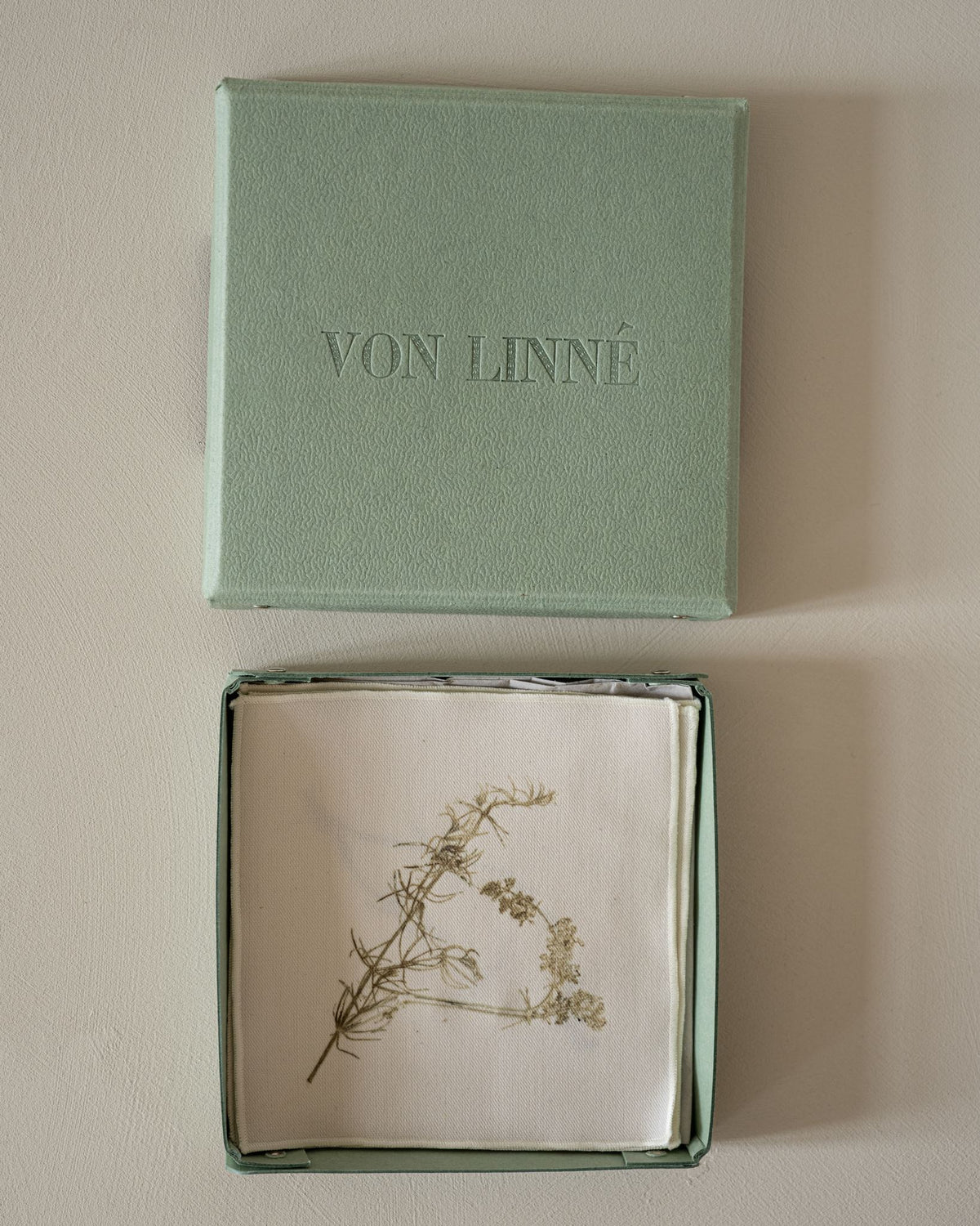 VON LINNÉ, Cocktail Napkins, 07