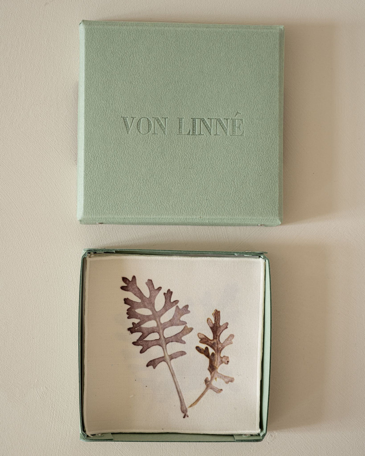 VON LINNÉ, Cocktail Napkins, 11