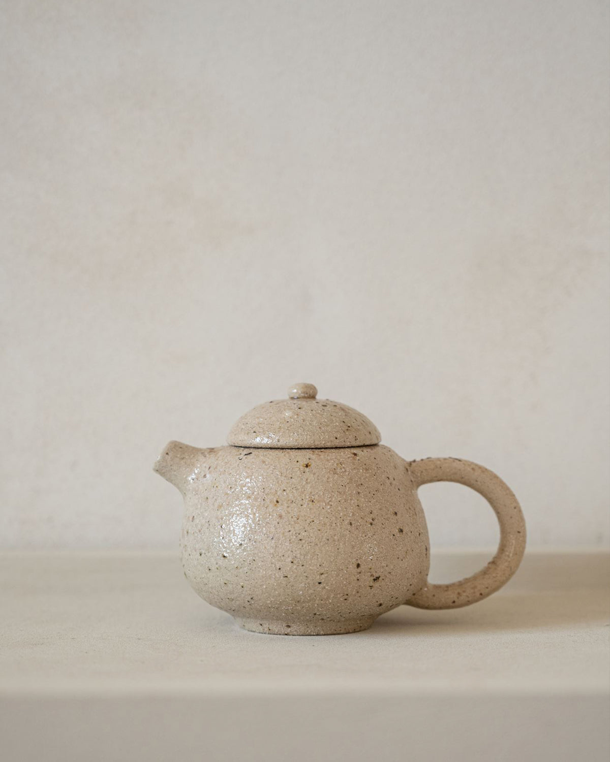 Anna Mors, Tea pot, 01