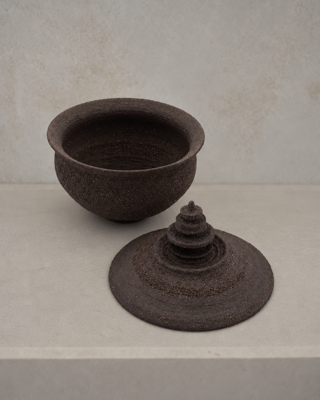 Bastian Bjerge, Shrine, Medium