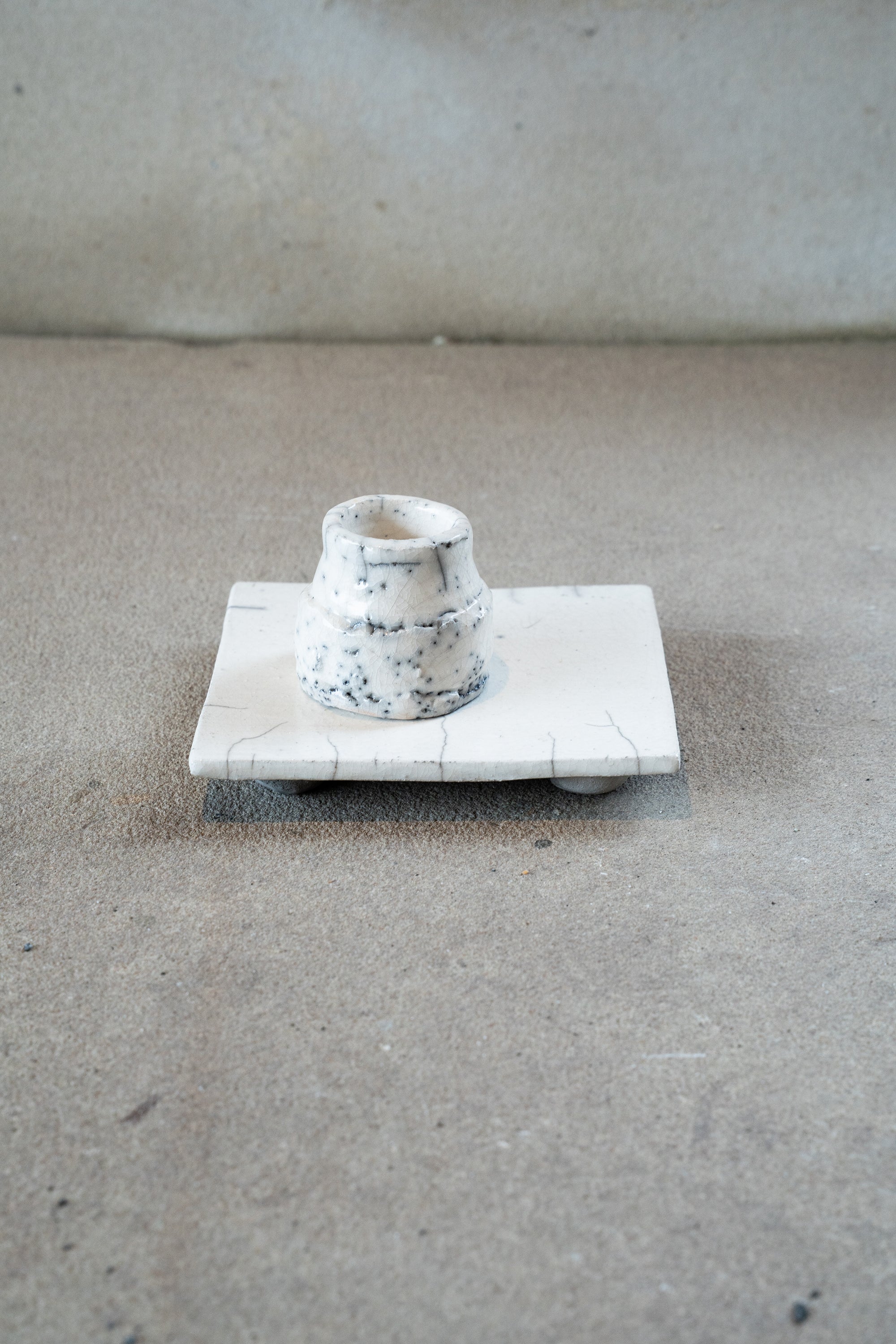 Cécile Daladier, Petit Vase & Plateau