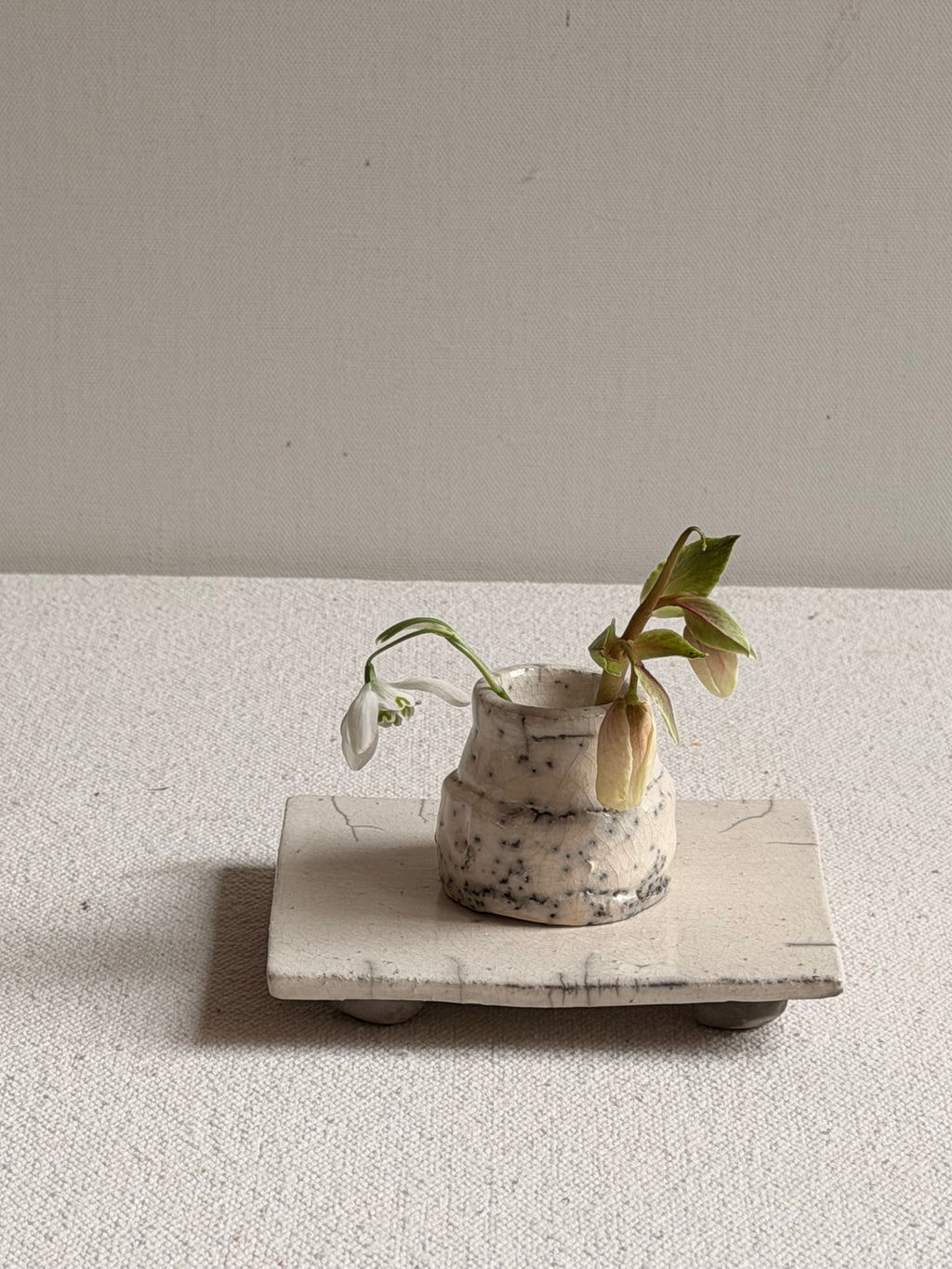 Cécile Daladier, Petit Vase & Plateau