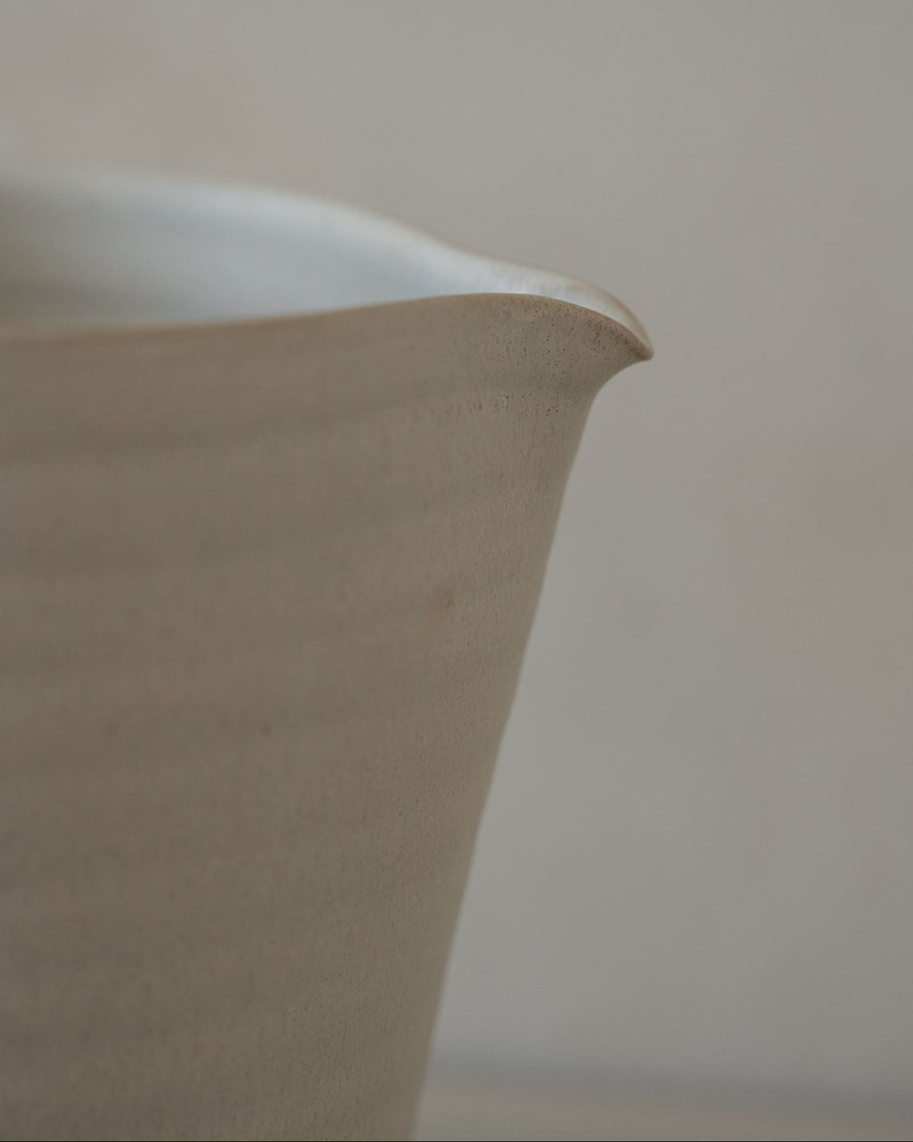 Kristine Vedel Adeltoft, Jug, 01
