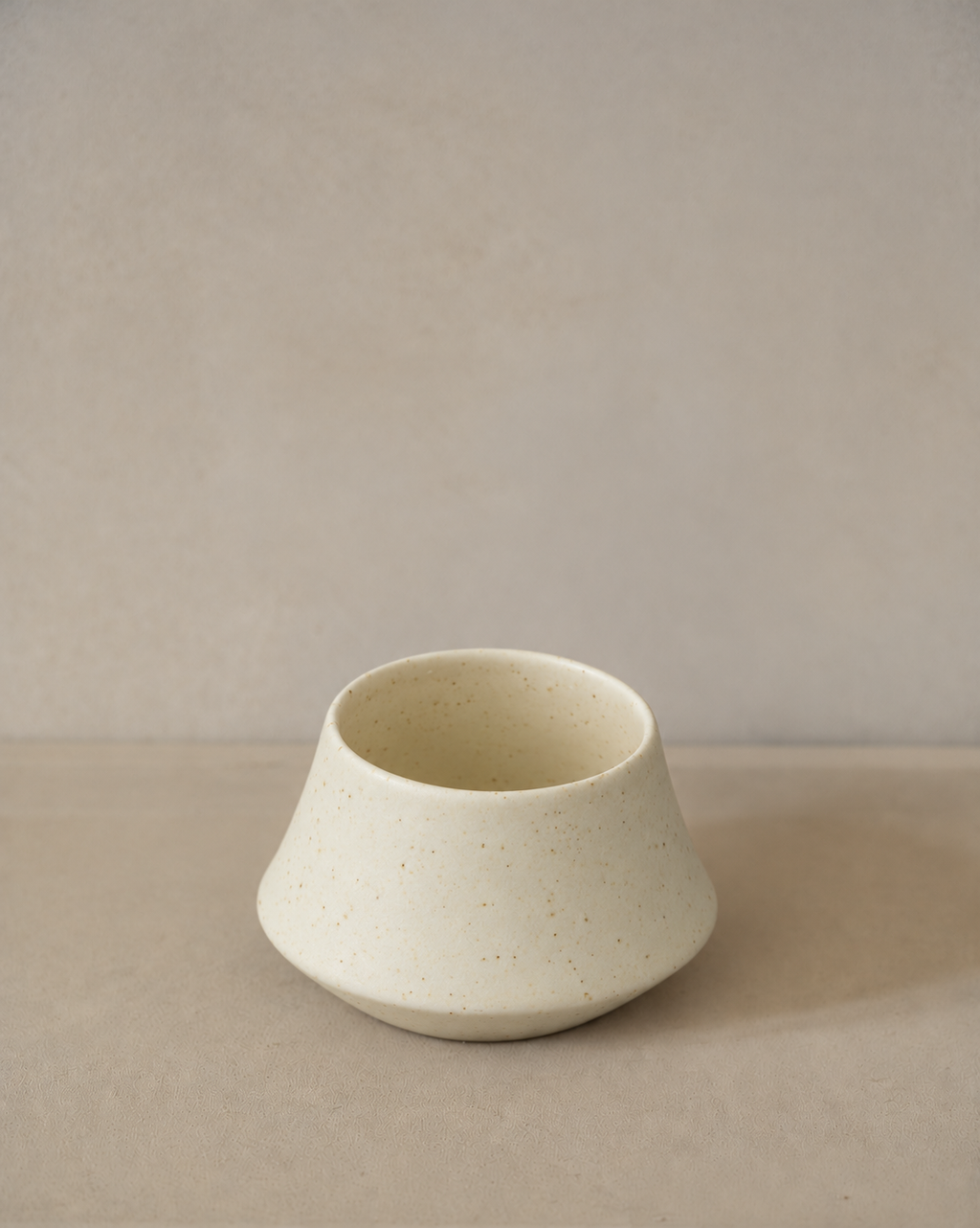 Roxy Ceramics, Cup, Large, Vanilla