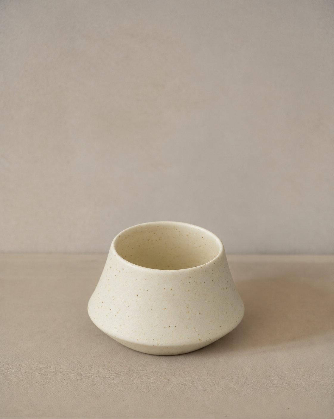 Roxy Ceramics, Cup, Large, Vanilla