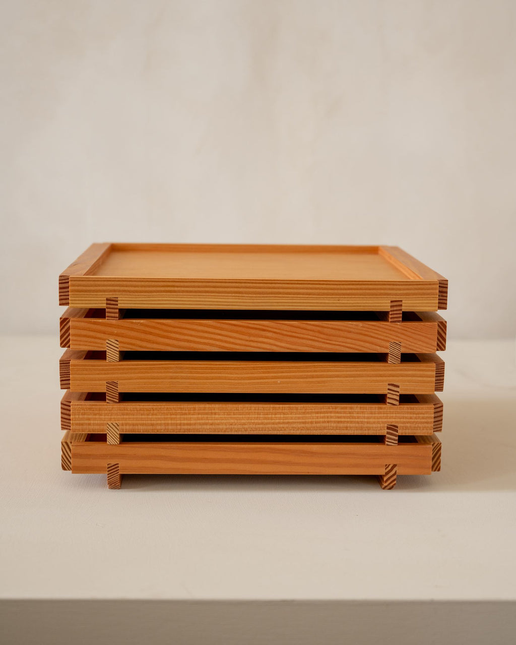 Standard Practice, Standard Tray, Douglas