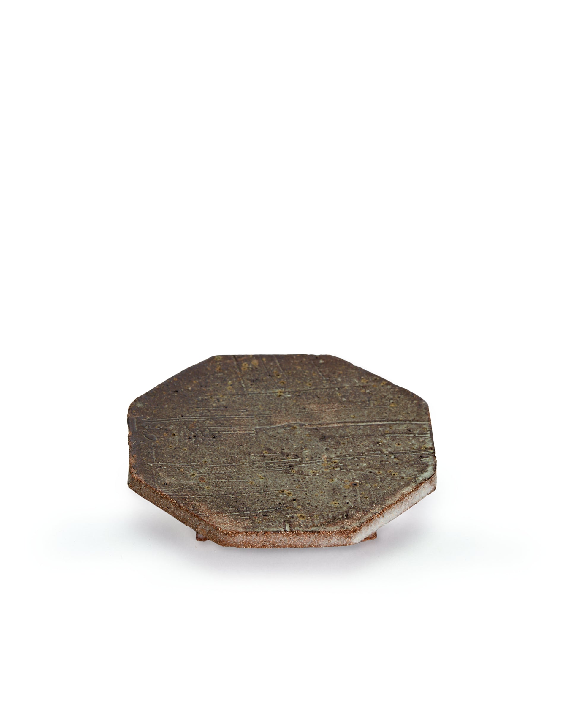 Roxy, Tray on Piedestal, 02, Mottled Brown