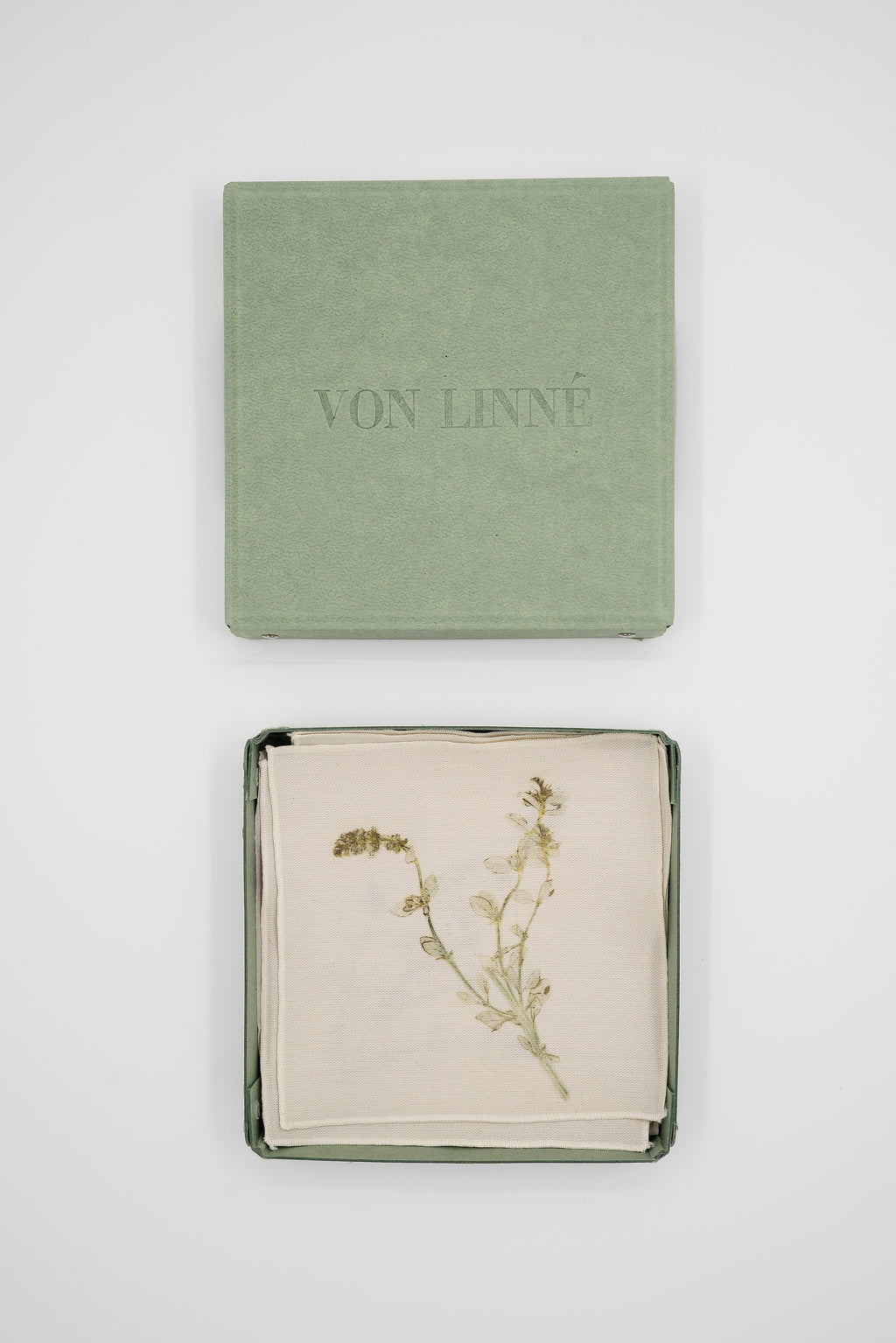 VON LINNÉ, Table Linne, Cocktail Napkins, 02