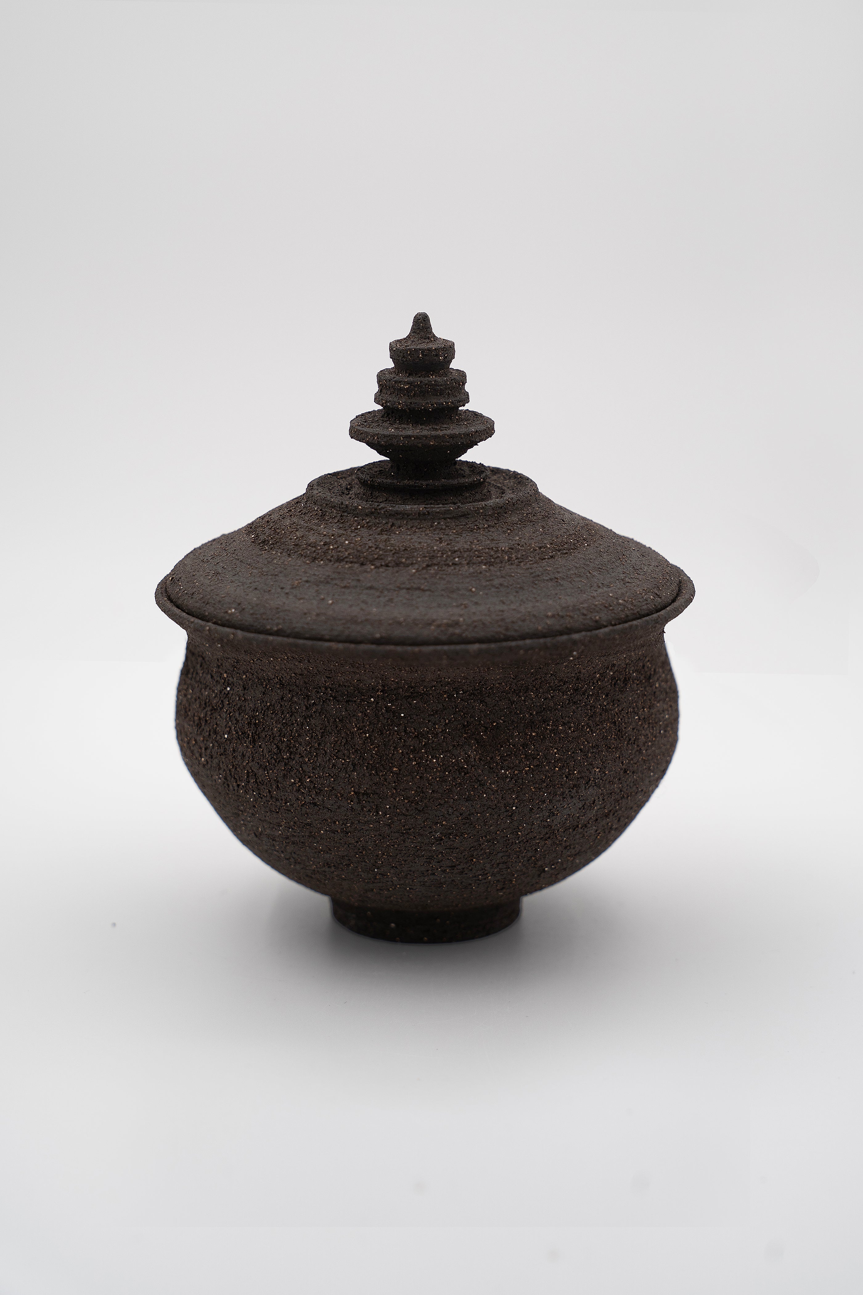 Bastian Bjerge, Shrine, Medium